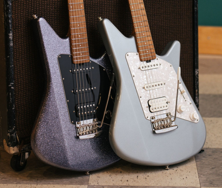 Music Man Albert Lee HSS en Cosmos y Firemist Silver